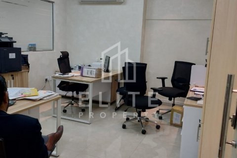 Armazém para venda em Dubai, EAU 468 m2 № 620178 - foto 19