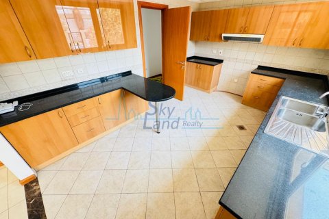 Villa in affitto a Jumeirah, Dubai, EAU 4 camere da letto, 325.2 mq. № 632027 - foto 7