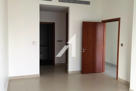 Apartment in DIFC, Dubai, UAE 1 bedroom, 118.4 sq.m. № 632040 - photo 7