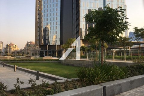 Apartment in DIFC, Dubai, UAE 1 bedroom, 118.4 sq.m. № 632040 - photo 16