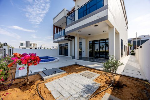 Komerční nemovitost na Yas Island, Abu Dhabi, SAE 5 ložnice, 510 m² Č.: 543663 - fotografie 4