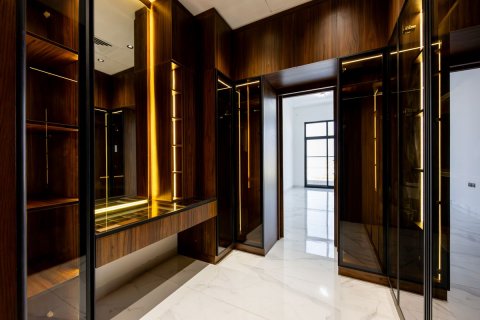 Komerční nemovitost na Yas Island, Abu Dhabi, SAE 5 ložnice, 510 m² Č.: 543663 - fotografie 28
