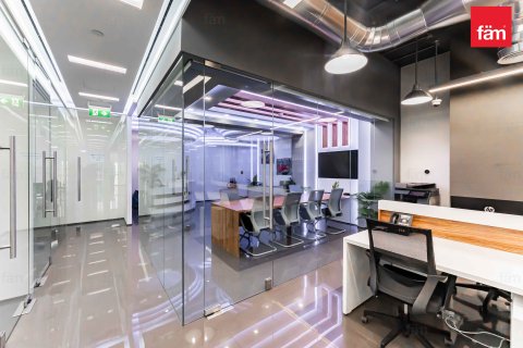 Office in Business Bay, Dubai, UAE 181.7 sq.m. № 622857 - photo 19