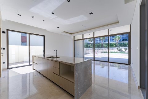 Villa in Dubai Hills Estate, Dubai, UAE 4 bedrooms, 691 sq.m. № 616501 - photo 2