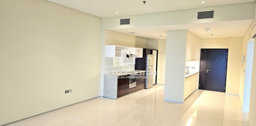 Byt v Sheikh Zayed Road, Dubai, SAE 2 ložnice, 122 m² Č.: 592030