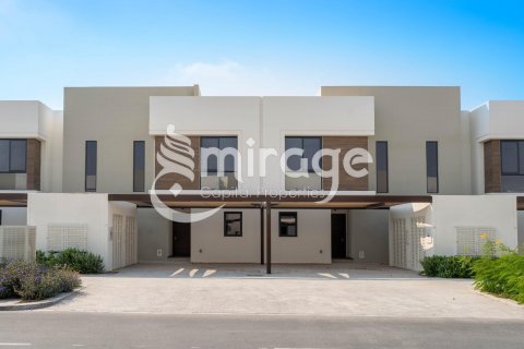 Řadový dům na Yas Island, Abu Dhabi, SAE 3 ložnice, 168.7 m² Č.: 596914 - fotografie 1