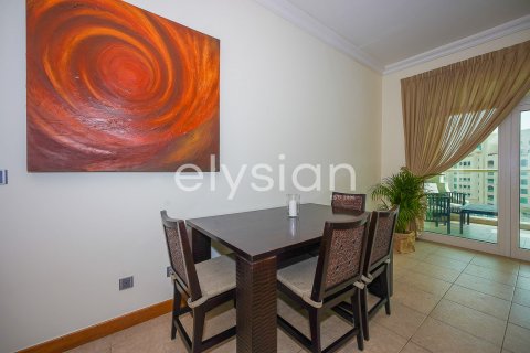 Apartamento en alquiler en Palm Jumeirah, Dubai, EAU 2 dormitorios, 144 m2 № 600314 - foto 5