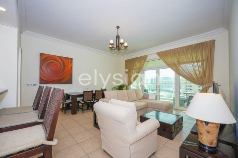 Apartamento en alquiler en Palm Jumeirah, Dubai, EAU 2 dormitorios, 144 m2 № 600314 - foto 3