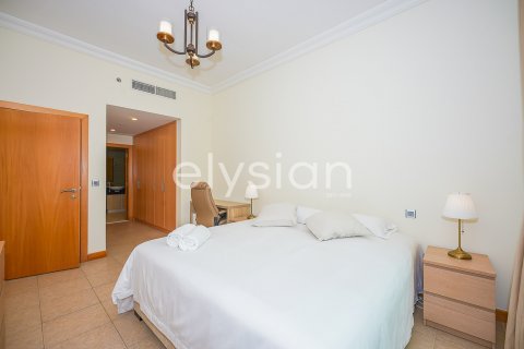 Apartamento en alquiler en Palm Jumeirah, Dubai, EAU 2 dormitorios, 144 m2 № 600314 - foto 9