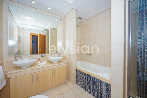 Apartamento en alquiler en Palm Jumeirah, Dubai, EAU 2 dormitorios, 144 m2 № 600314 - foto 14