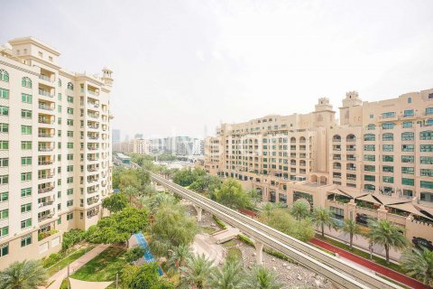 Apartamento en alquiler en Palm Jumeirah, Dubai, EAU 2 dormitorios, 144 m2 № 600314 - foto 1