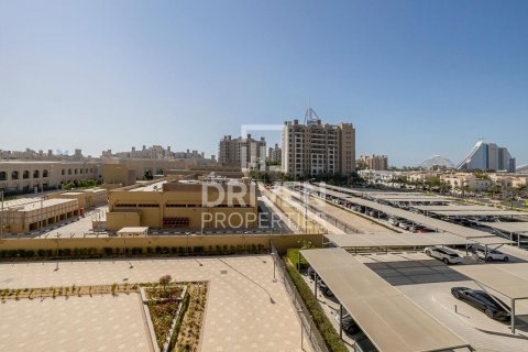 Apartemen di Umm Suqeim, Dubai, UEA 1 kamar tidur, 71 m2 nomor 603095 - foto 1