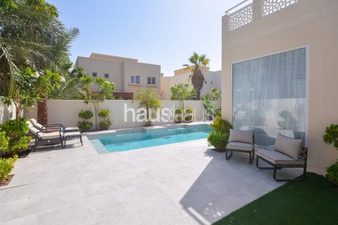 Villa itt: Meadows, Dubai, EAE, 5 hálószoba, 320 m², azonosító: 625263 - fénykép 29
