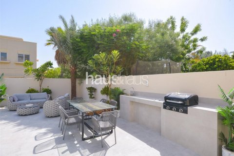 Villa itt: Meadows, Dubai, EAE, 5 hálószoba, 320 m², azonosító: 625263 - fénykép 3