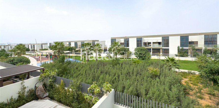 阿联酋 Dubai Mohammed Bin Rashid City 联排别墅  4 卧, 252 平方米 , 编号 625247