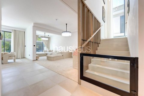 Vilë në Tilal Al Ghaf, Dubai, Emiratet e Bashkuara Arabe 4 dhoma gjumi, 361 m2. № 625490 - Foto 16
