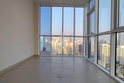 Byt v Corniche Road, Abu Dhabi, SAE 2 ložnice, 121.4 m² Č.: 572839 - fotografie 3