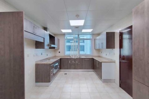 Byt v Corniche Road, Abu Dhabi, SAE 4 ložnice, 241.5 m² Č.: 572840 - fotografie 6