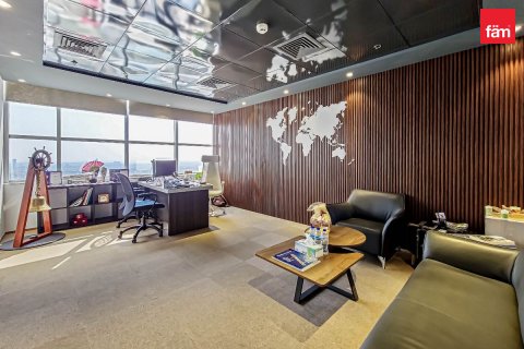Commercial property in Dubai, UAE 1128.4 sq.m. № 585503 - photo 9