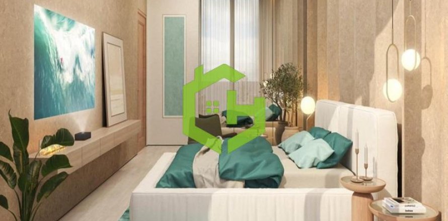 Dubai, UAE의 아파트 침실 2개, 74.8제곱미터 번호 573998