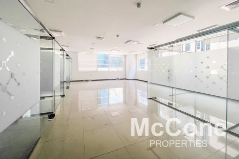 Zyrë në Business Bay, Dubai, Emiratet e Bashkuara Arabe 181.72 m2. № 586977 - Foto 1