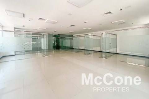 Zyrë në Business Bay, Dubai, Emiratet e Bashkuara Arabe 181.72 m2. № 586977 - Foto 2