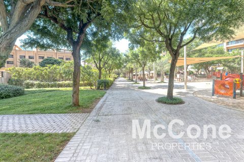 Byt v Greens, Dubai, SAE 3 ložnice, 166.48 m² Č.: 586884 - fotografie 14