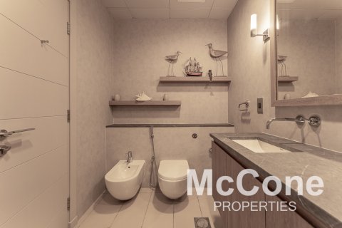 Apartmen di Palm Jumeirah, Dubai, UAE 2 bilik tidur, 155.8 meter persegi № 586976 - foto 17