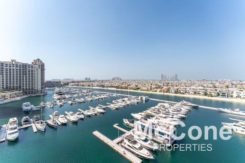 Apartmen di Palm Jumeirah, Dubai, UAE 2 bilik tidur, 155.8 meter persegi № 586976 - foto 24