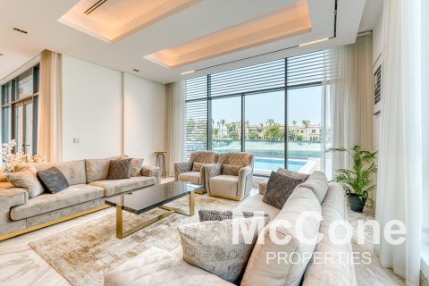 Villa in Palm Jumeirah, Dubai, UAE 7 bedrooms, 787.63 sq.m. № 586876 - photo 5