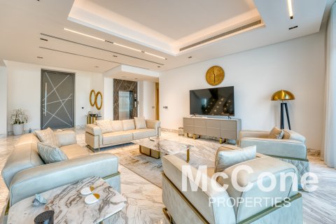 Villa in Palm Jumeirah, Dubai, UAE 7 bedrooms, 787.63 sq.m. № 586876 - photo 6