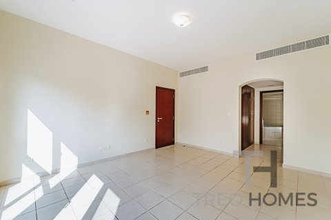 Villa itt: Meadows, Dubai, EAE, 4 hálószoba, 332 m², azonosító: 586558 - fénykép 15