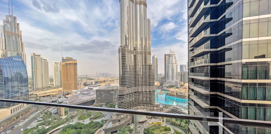 Apartament në Burj Khalifa, Dubai, Emiratet e Bashkuara Arabe 3 dhoma gjumi, 146 m2. № 586557
