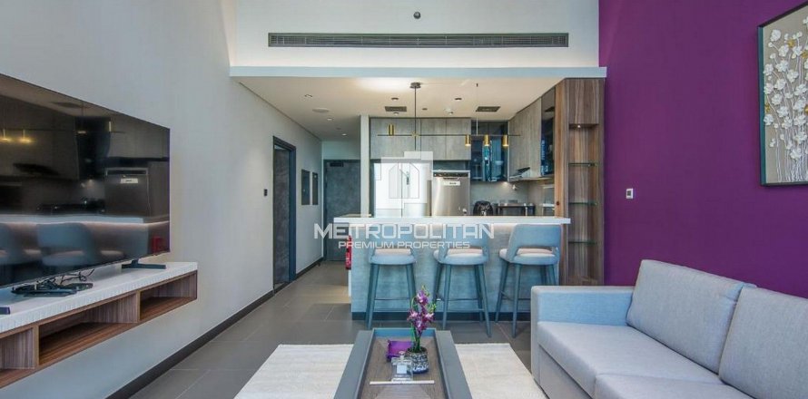 Byt v Jumeirah Lake Towers, Dubai, SAE 1 ložnice, 77 m² Č.: 593580