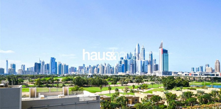 Apartment in The Views, Dubai, UAE 2 bedrooms, 137 sq.m. № 625380