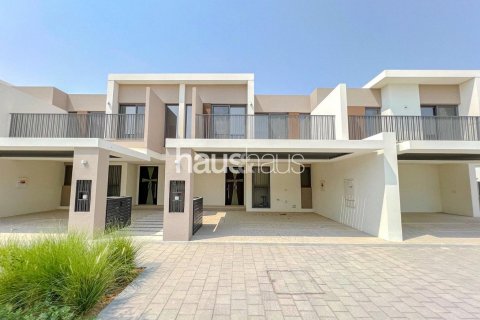 Řadový dům v Tilal Al Ghaf, Dubai, SAE 3 ložnice, 200 m² Č.: 625384 - fotografie 1