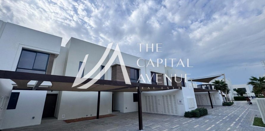 Kaupunkipientalo Yas Island, Abu Dhabi, Arabiemiraatit 3 makuuhuonetta, 166 m2 № 605103