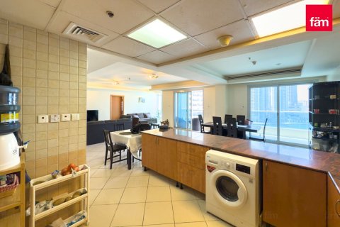 Apartment in Dubai Marina, UAE 3 bedrooms, 188.8 sq.m. № 596201 - photo 18