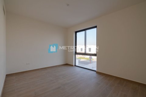 Rijtjeshuis te koop in Al Ghadeer, Abu Dhabi, VAE 3 slaapkamers, 199.5 vr.m., nr 619628 - foto 12