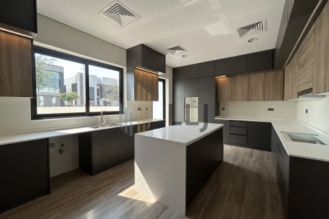 Vila na Yas Island, Abu Dhabi, SAE 4 ložnice, 371.6 m² Č.: 605504 - fotografie 9