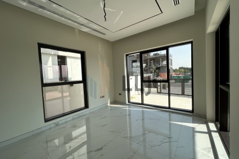 Vila na Yas Island, Abu Dhabi, SAE 4 ložnice, 371.6 m² Č.: 605504 - fotografie 12