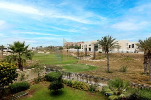 Villa sa Saadiyat Island, Abu Dhabi, UAE 5 silid-tulugan, 747.4 sq.m. № 605501 - larawan 1