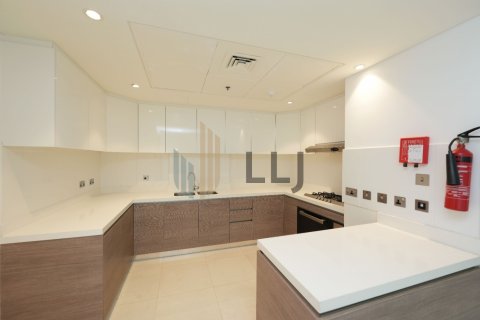 Apartmen di Al Raha Beach, Abu Dhabi, UAE 3 bilik tidur, 186.9 meter persegi № 605500 - foto 15