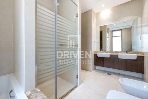Vila v Meydan, Dubai, SAE 5 spální, 604 m2 č. 603447 - Fotografia 17