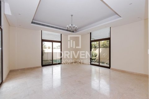 Villa sa Meydan, Dubai, UAE 5 silid-tulugan, 961 sq.m. № 603448 - larawan 4