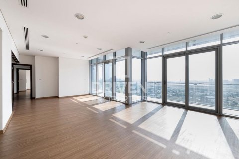 Apartament në DIFC, Dubai, Emiratet e Bashkuara Arabe 2 dhoma gjumi, 172 m2. № 603450 - Foto 1