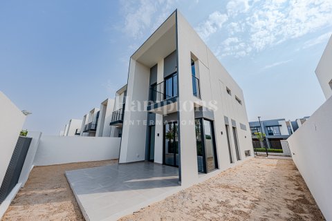 Зняти в оренду віллу в The World Islands, Дубай, ОАЕ 4 спальні, 257.52711600м2, № 583916 - фото 3