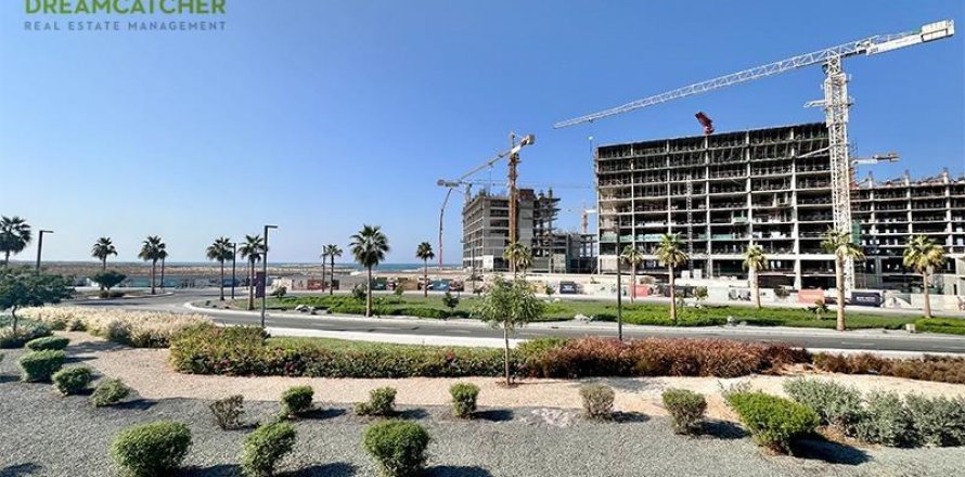 Řadový dům v Mina Al Arab, Ras Al Khaimah, SAE 2 ložnice, 152.7 m² Č.: 588556