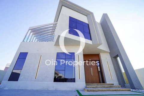 Vila na Yas Island, Abu Dhabi, SAE 4 ložnice, 510 m² Č.: 628737 - fotografie 1