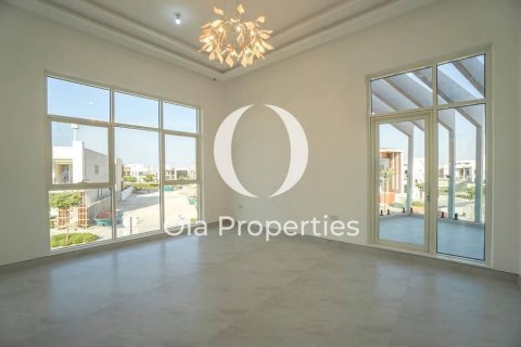 Vila na Yas Island, Abu Dhabi, SAE 4 ložnice, 510 m² Č.: 628737 - fotografie 7
